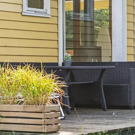 Alberta - 100m From The Sea By Interhome *